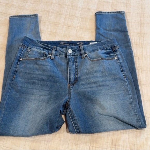 Seven7 Women's Blue Skinny Jeans - Picture 2 of 6